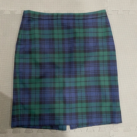 J. Crew Dresses & Skirts - Jcrew tartan pencil skirt